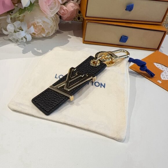 Louis Vuitton Black Leather Keychain - Picture 2 of 4
